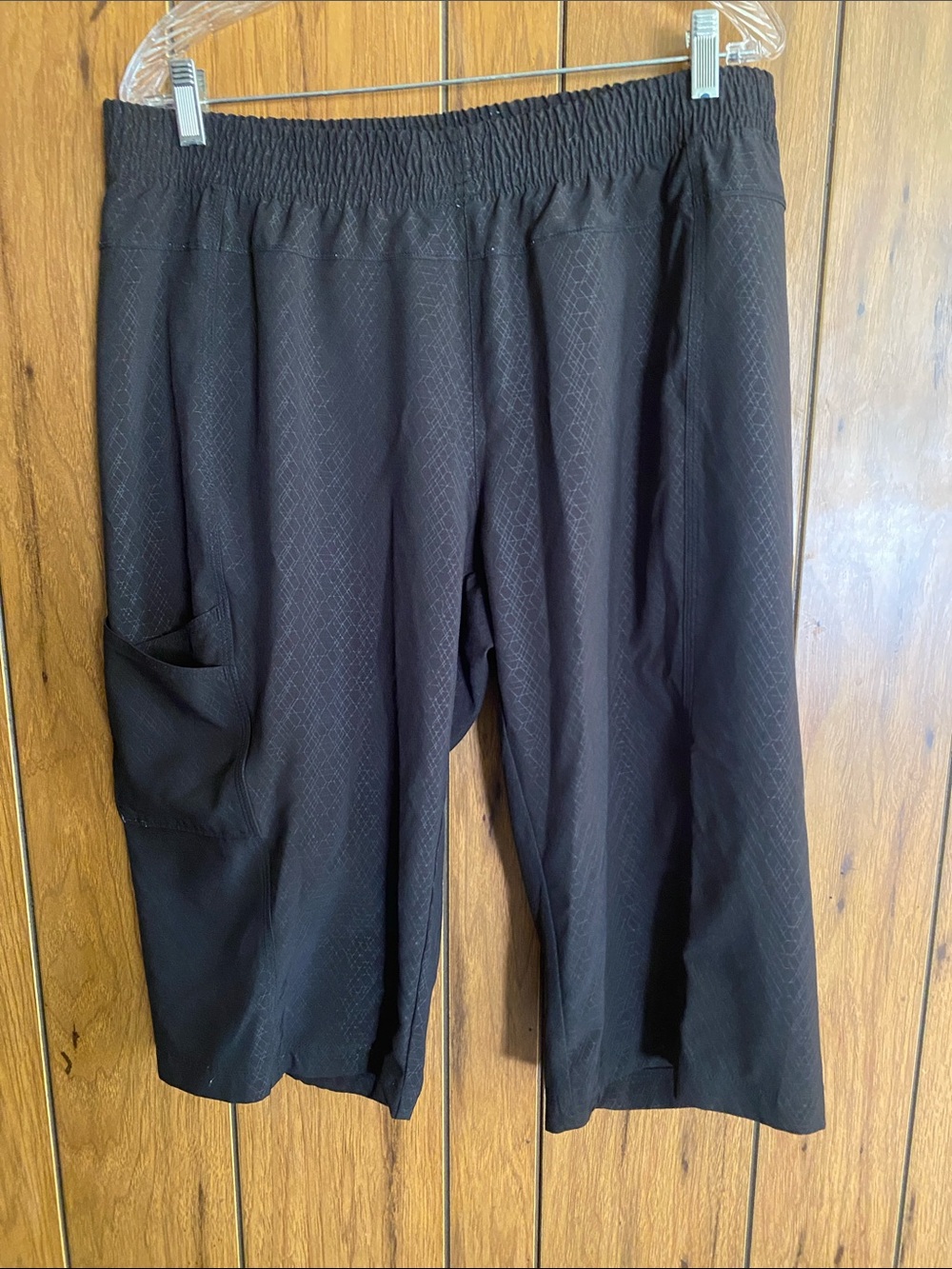Lee Active Performance Black Pull-On Pants with leg pocket and back pocket